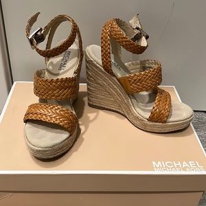 MICHAEL Michael Kors Espadrille